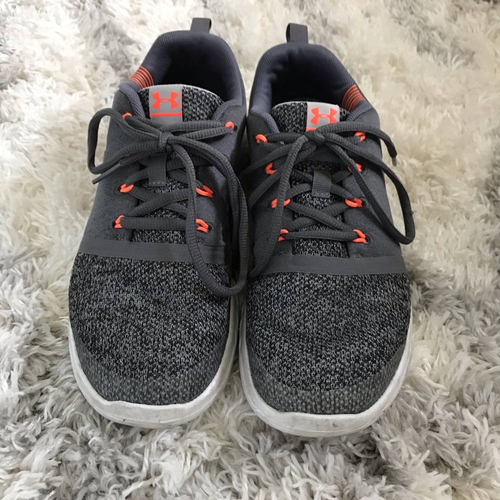 UNDER ARMOUR Cross Training sneakers gray